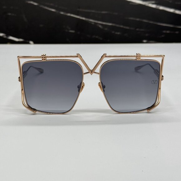 NEW VALENTINO V-LIGHT TITANIUM VALENTINO VLS-116A GREY SUNGLASSES - Picture 4 of 14